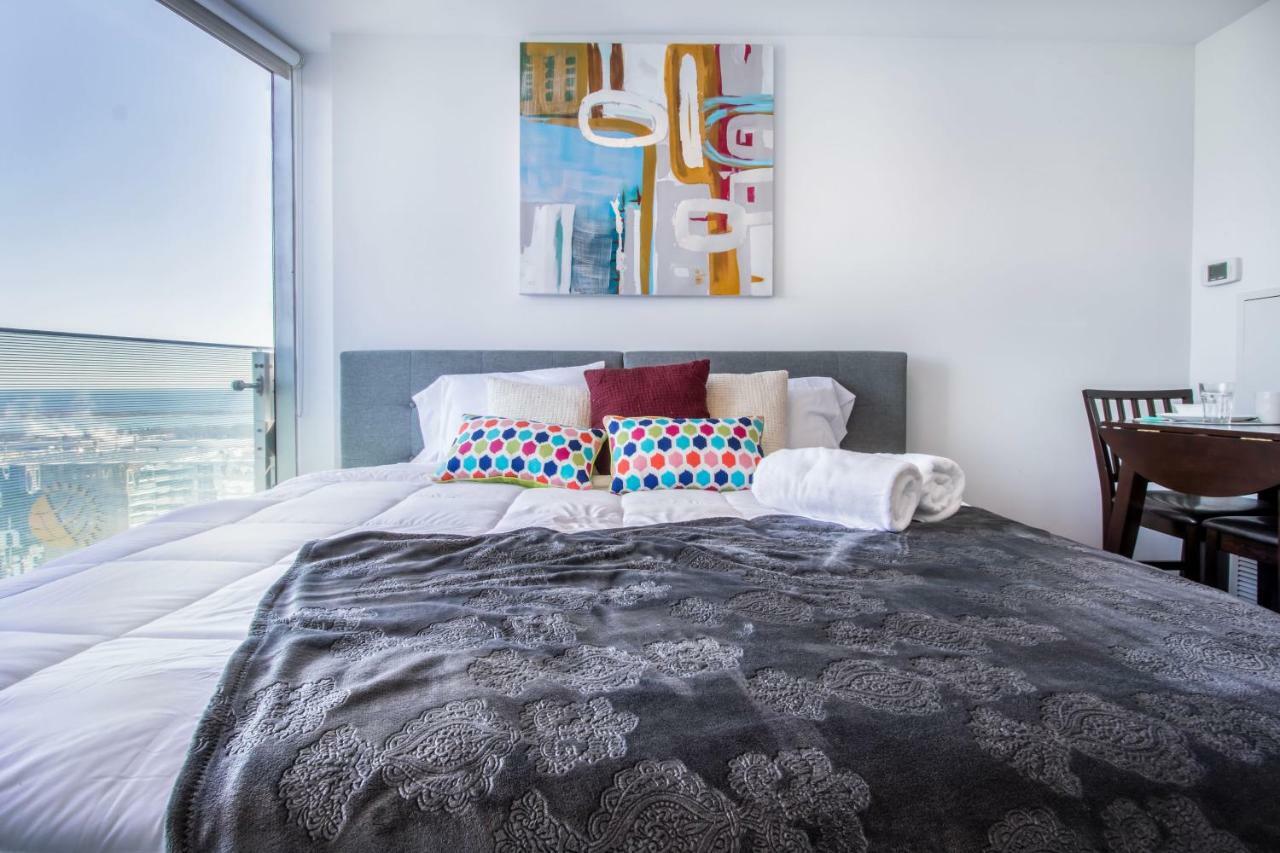 Micasa Suites - Modern Executive Condo 토론토 외부 사진