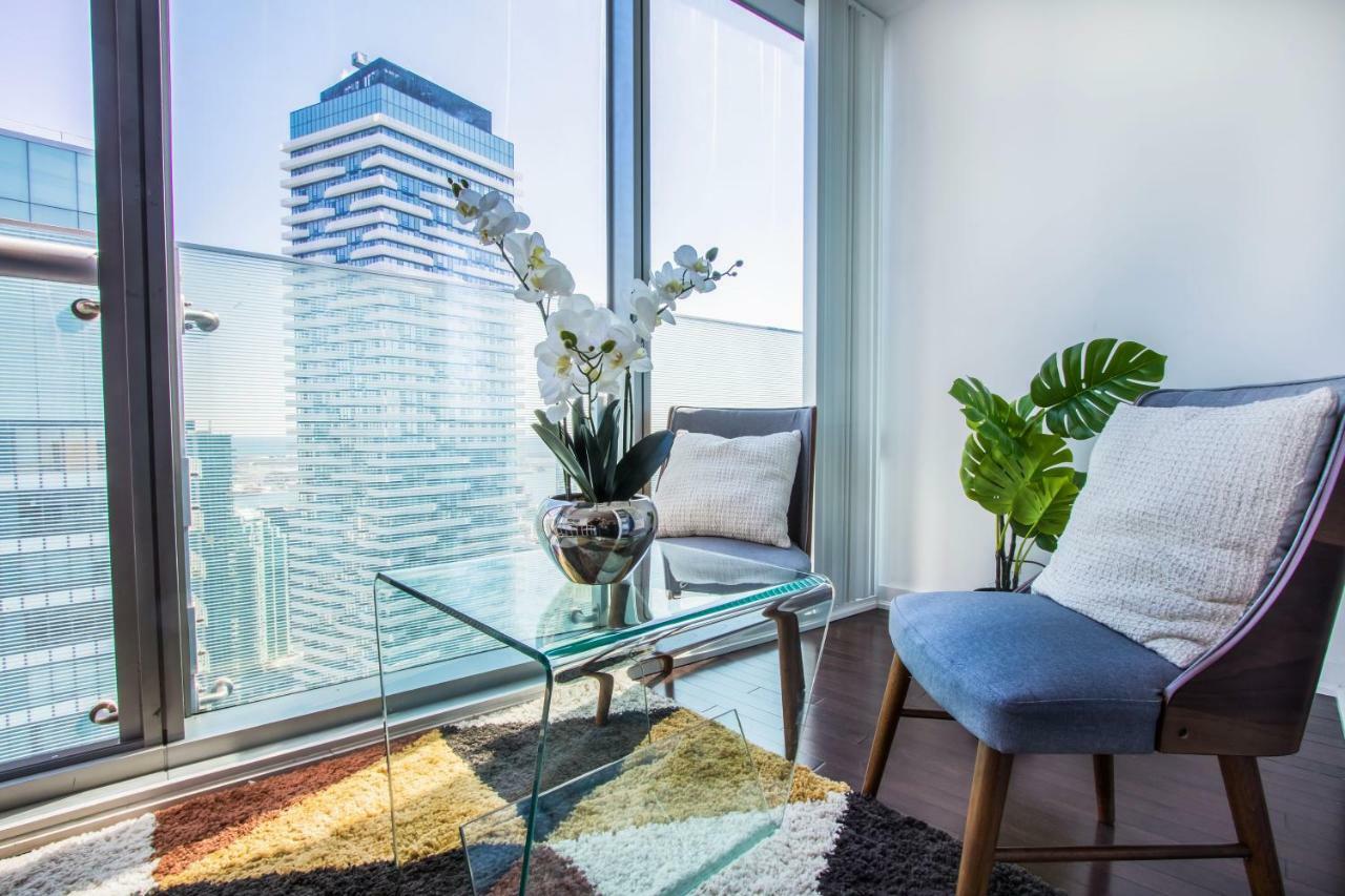 Micasa Suites - Modern Executive Condo 토론토 외부 사진